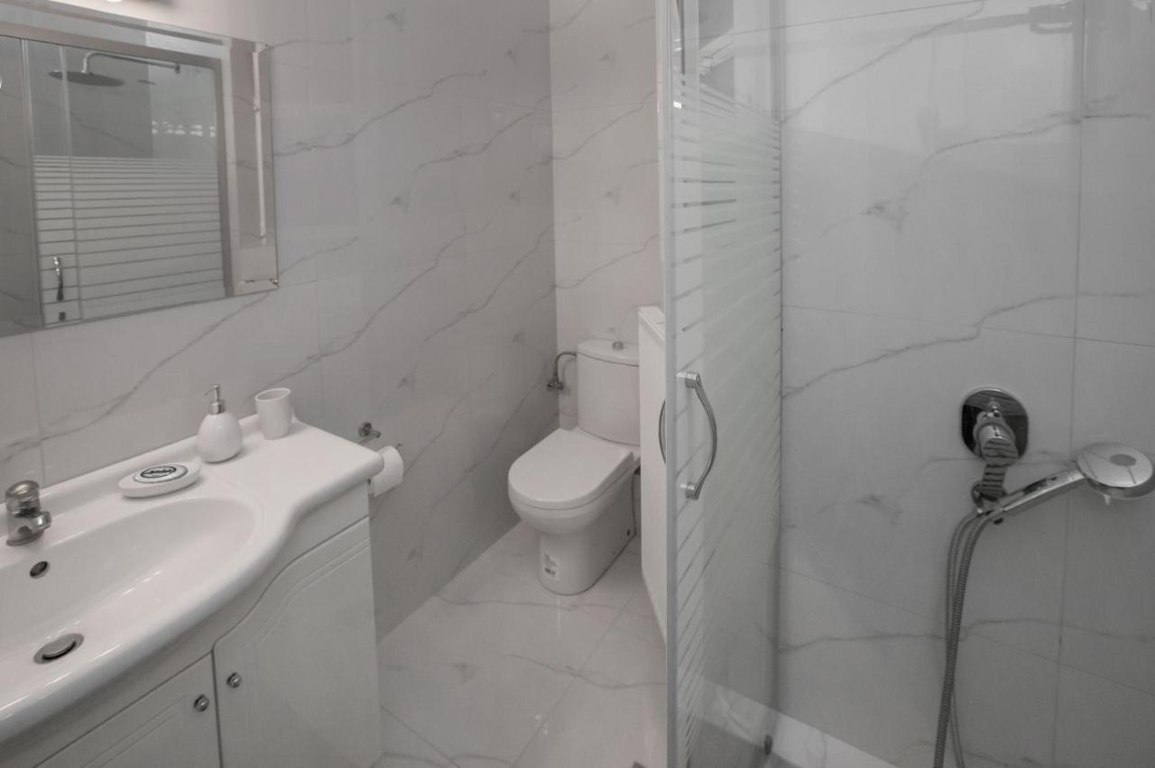 Upscale Luxury Athens Renovated Dream Home In One Of The Most Favorable Locations By National Gardens, Zoo & Hellenic Parliament In Syntagma And Stylish Exquisite Kolonaki Neighborhood المظهر الخارجي الصورة